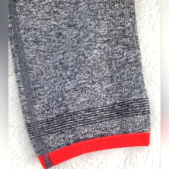 Athleta Andes High Rise Seamless Tight Gray with Red Trim| Size: S - Picture 4 of 12